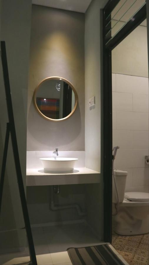 Sabi Guest House - Strategic Family -Married Couples Only- Hostel In Prawirotaman Yogyakarta Esterno foto