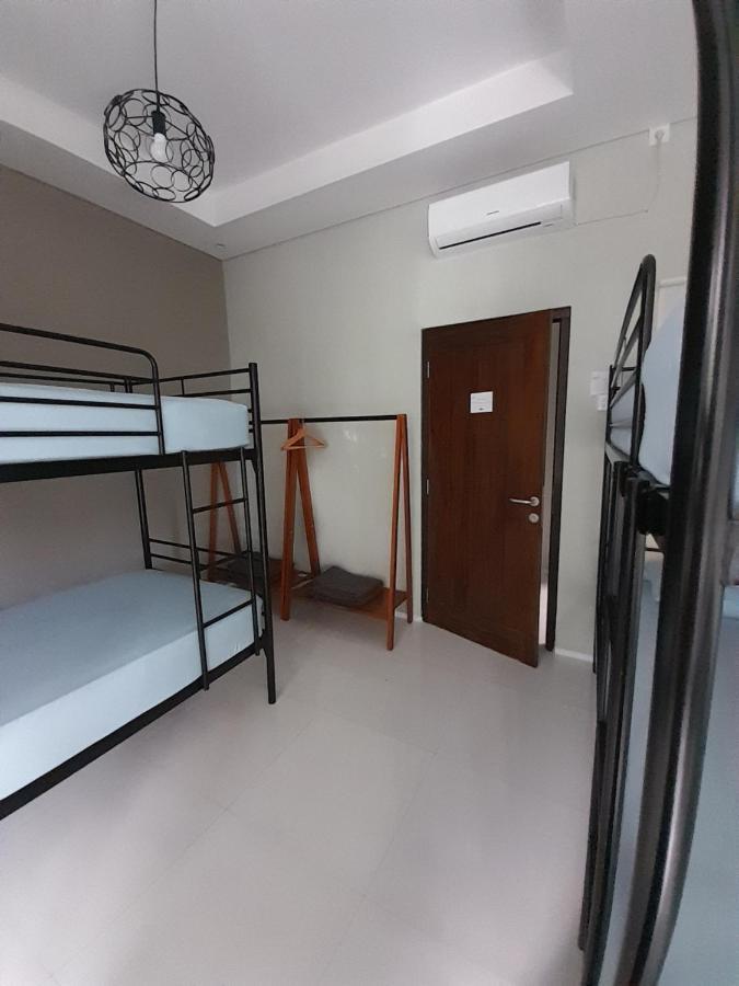 Sabi Guest House - Strategic Family -Married Couples Only- Hostel In Prawirotaman Yogyakarta Esterno foto