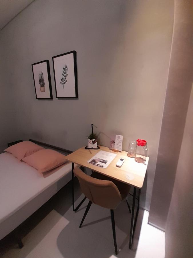 Sabi Guest House - Strategic Family -Married Couples Only- Hostel In Prawirotaman Yogyakarta Esterno foto
