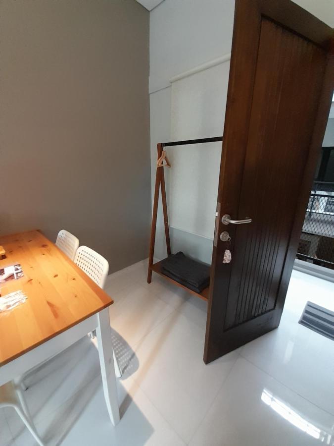 Sabi Guest House - Strategic Family -Married Couples Only- Hostel In Prawirotaman Yogyakarta Esterno foto