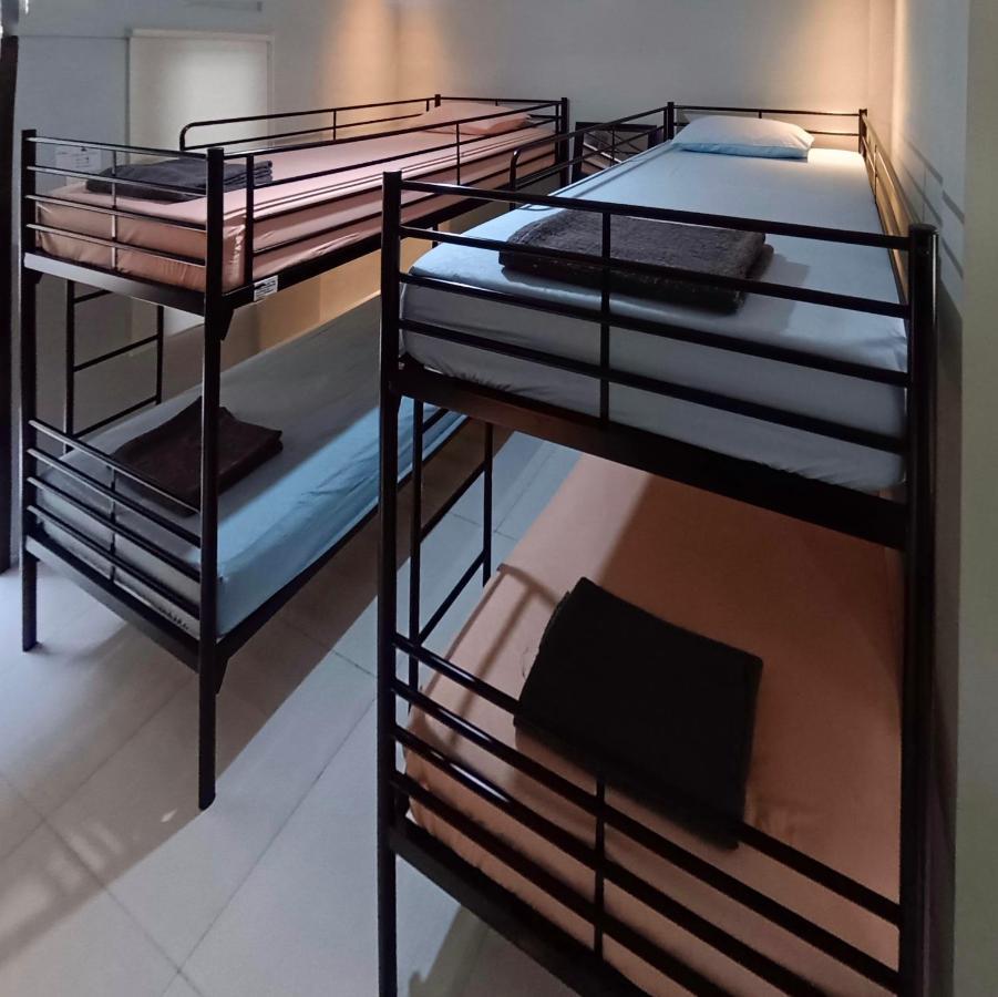 Sabi Guest House - Strategic Family -Married Couples Only- Hostel In Prawirotaman Yogyakarta Esterno foto