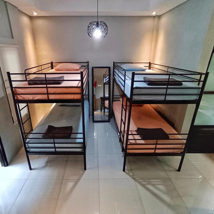 Sabi Guest House - Strategic Family -Married Couples Only- Hostel In Prawirotaman Yogyakarta Esterno foto