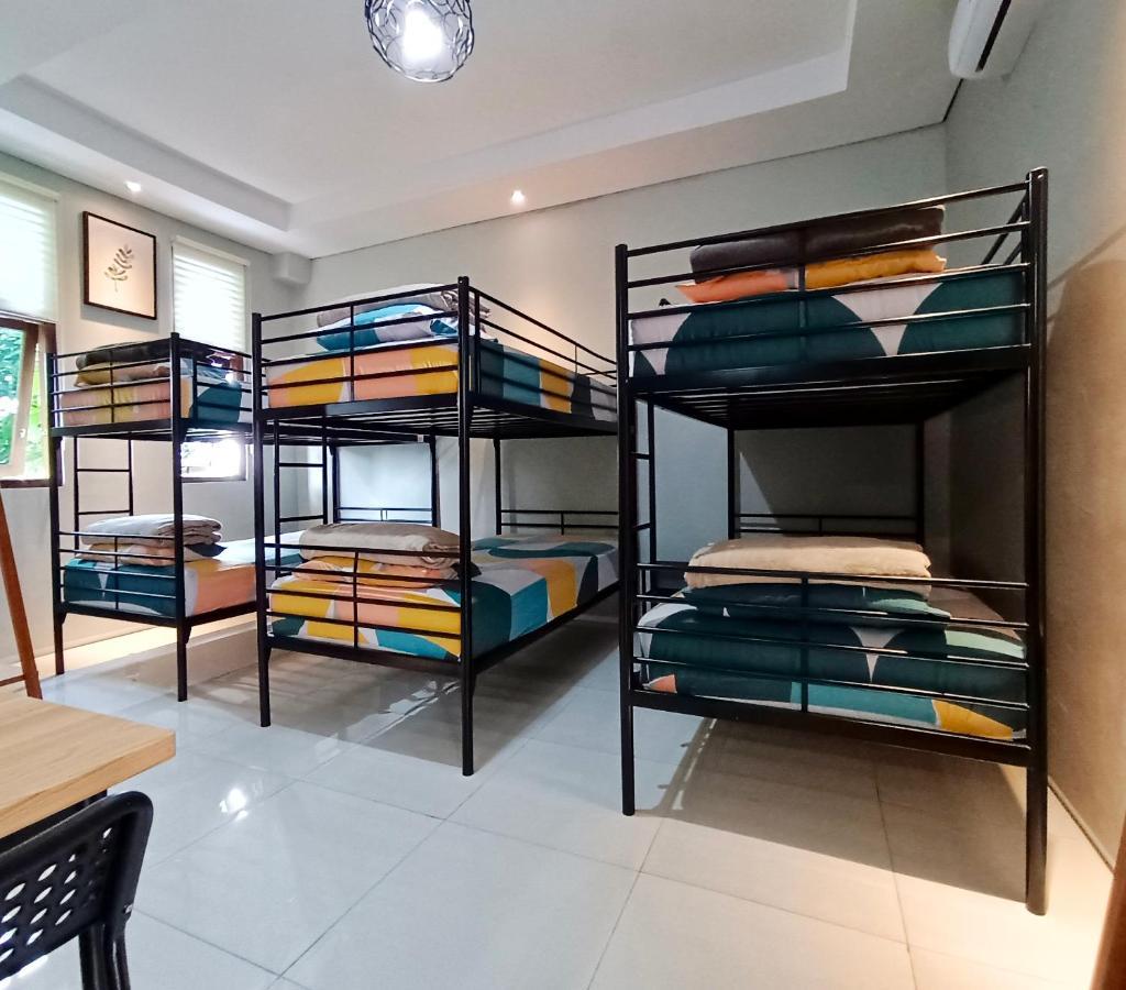 Sabi Guest House - Strategic Family -Married Couples Only- Hostel In Prawirotaman Yogyakarta Esterno foto